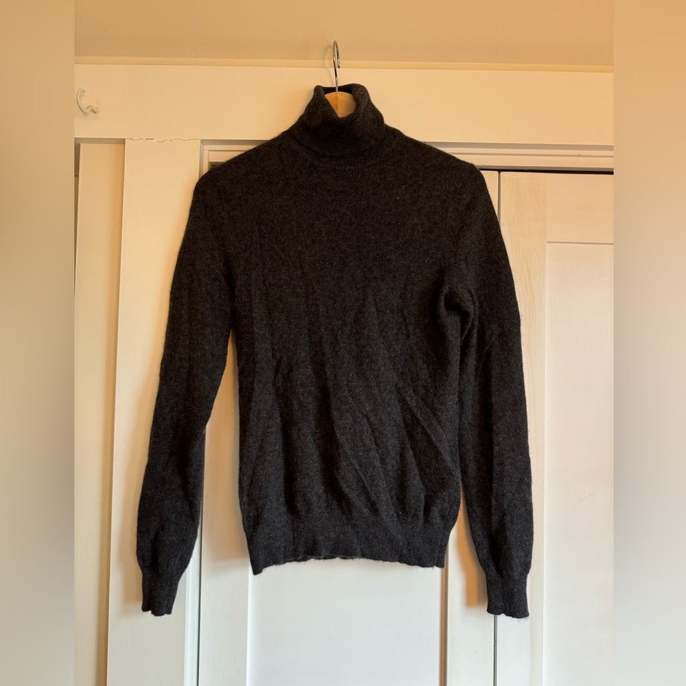 Dark gray cashmere turtleneck